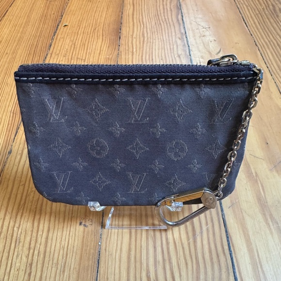 Louis Vuitton Brown Monogram Key Cles - Picture 1 of 14